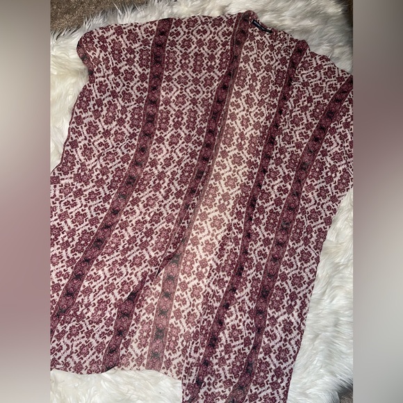 NWOT Brandy Melville Kimono One Size - Picture 9 of 10